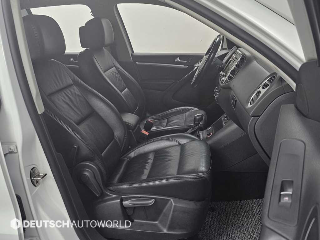 Volkswagen Tiguan — photo 10