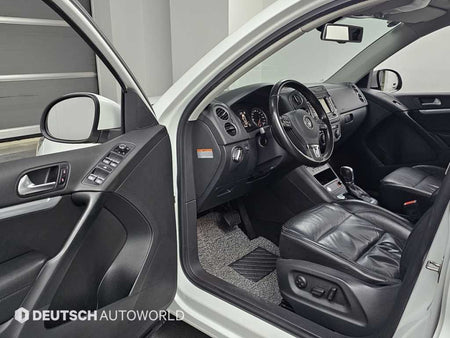 Volkswagen Tiguan — photo 11