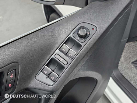 Volkswagen Tiguan — photo 18