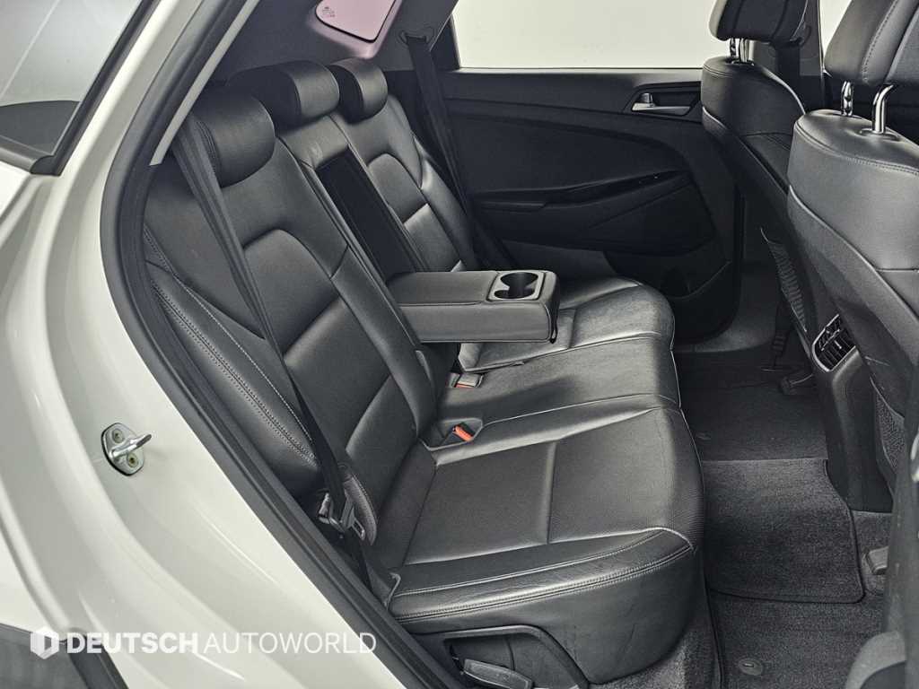 Hyundai Tucson — photo 12