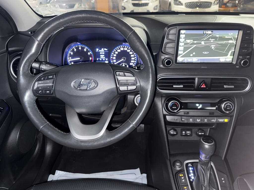 Hyundai Kona — photo 08
