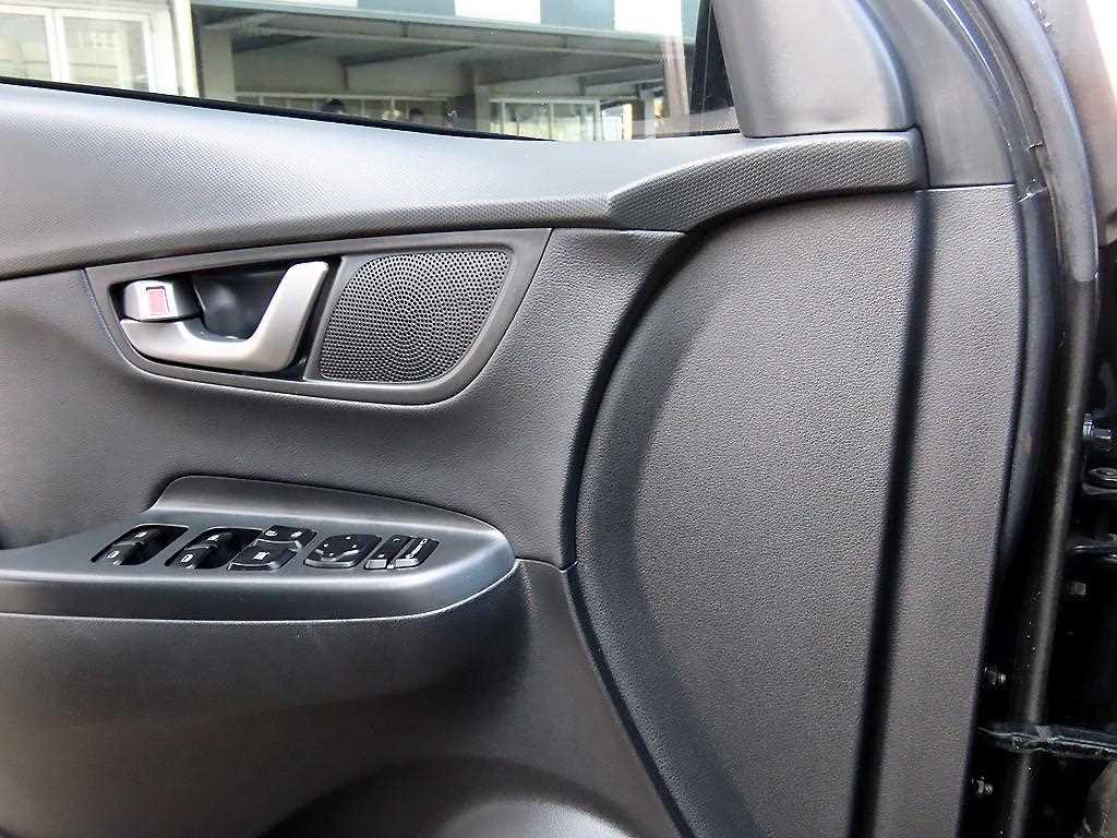 Hyundai Kona — photo 13