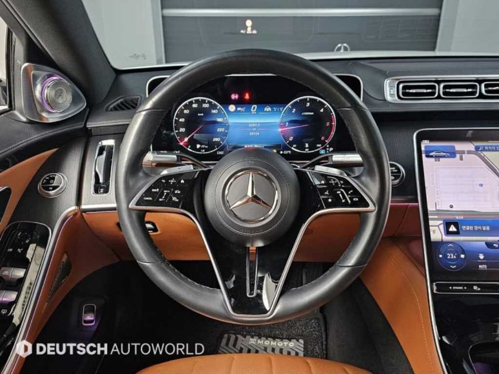 Mercedes-Benz S-Class — photo 13
