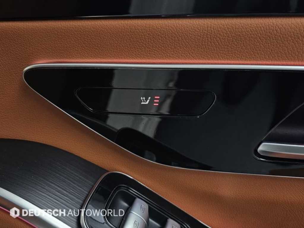 Mercedes-Benz S-Class — photo 16
