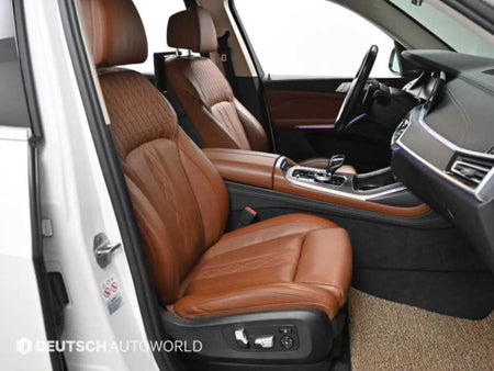 BMW X7 — photo 10