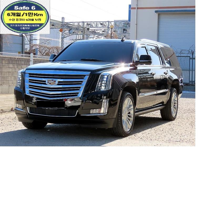 Cadillac Escalade — photo 01
