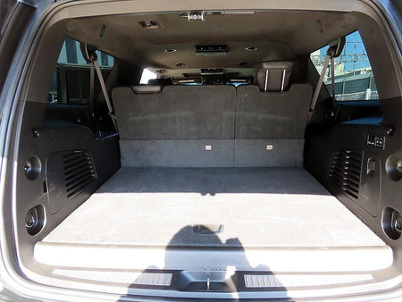 Cadillac Escalade — photo 16