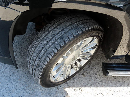 Cadillac Escalade — photo 19