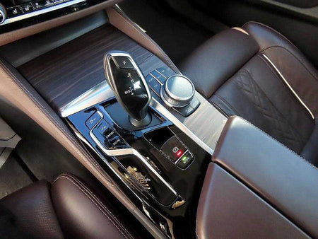 BMW 5-Series — photo 11