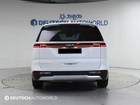 Kia Carnival — photo 04