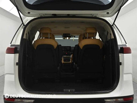 Kia Carnival — photo 20