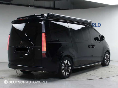 Hyundai Staria — photo 02