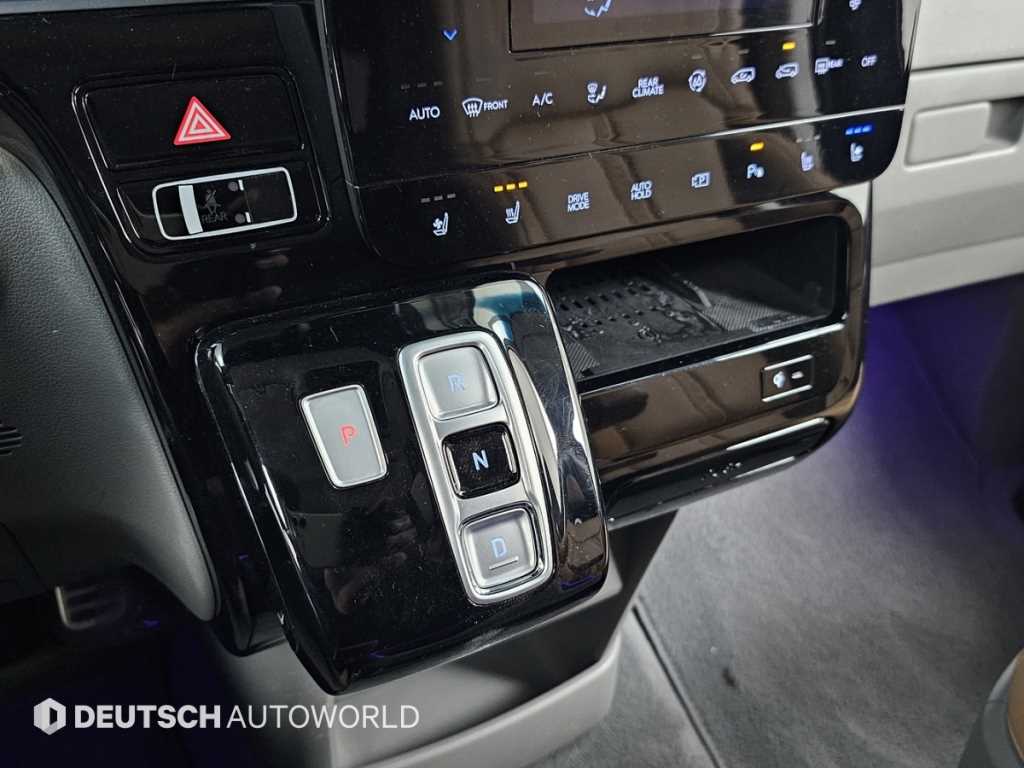 Hyundai Staria — photo 09