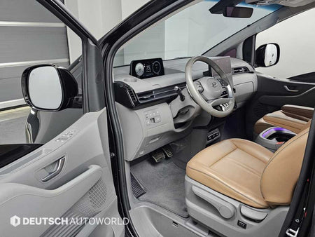 Hyundai Staria — photo 11