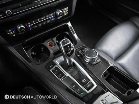 BMW 5-Series — photo 09