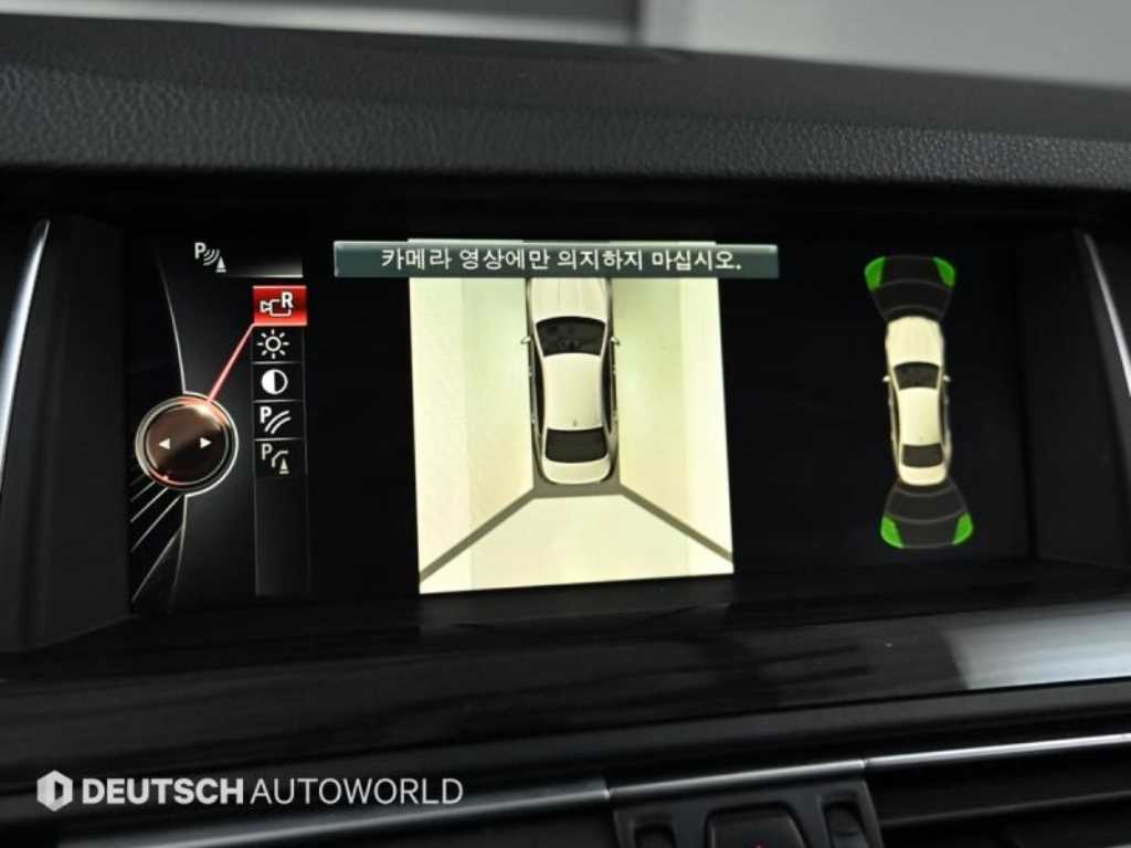BMW 5-Series — photo 15