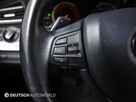 BMW 5-Series — photo 17