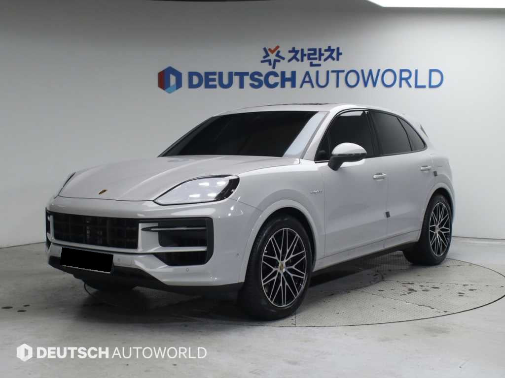 Porsche Cayenne — photo 01