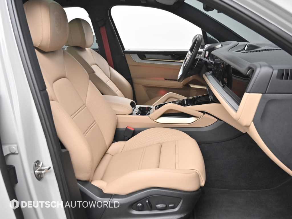 Porsche Cayenne — photo 08