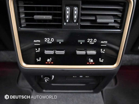 Porsche Cayenne — photo 15
