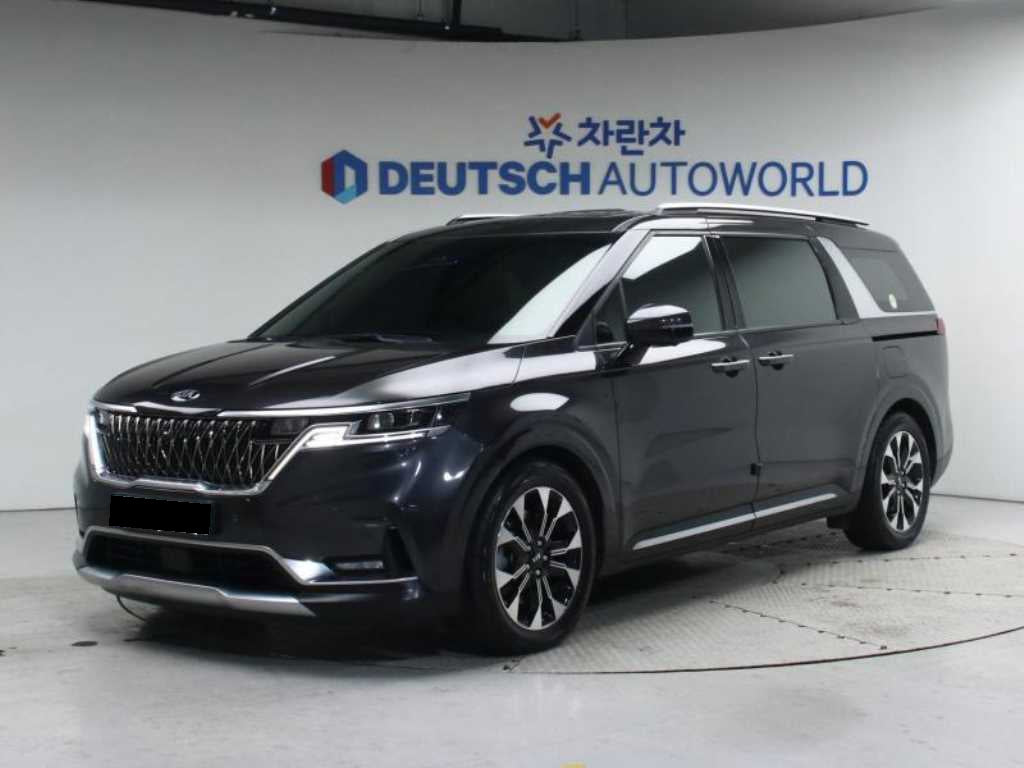 Kia Carnival — photo 01