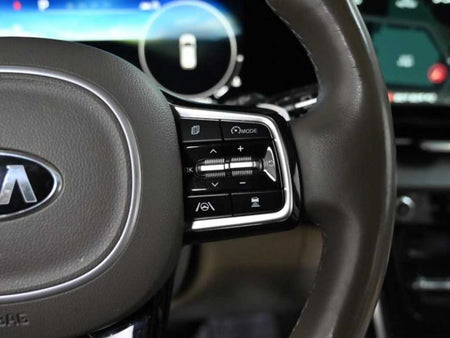 Kia Carnival — photo 18