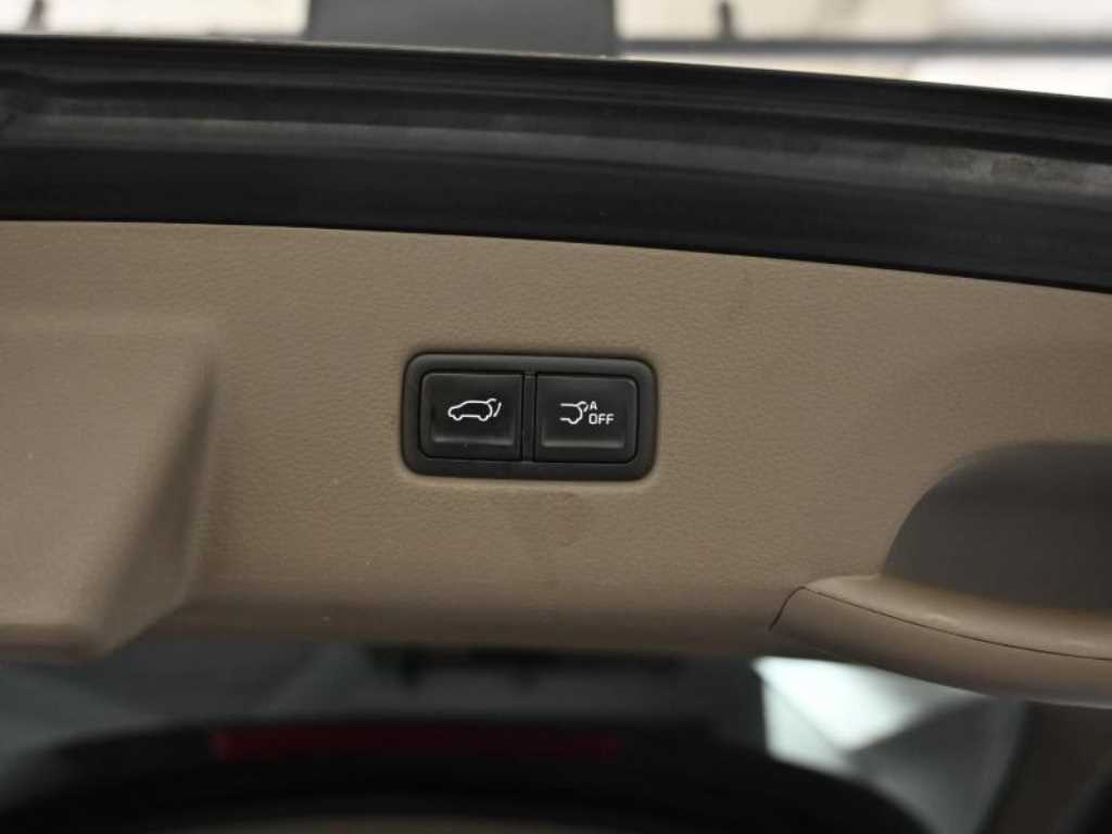 Kia Carnival — photo 20