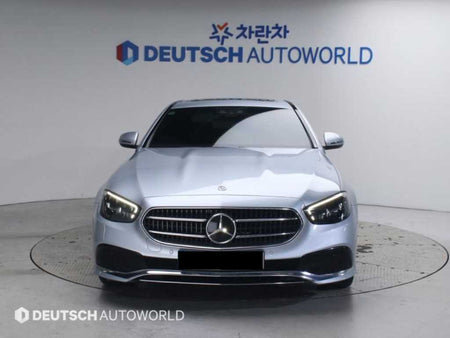 Mercedes-Benz E-Class — photo 03