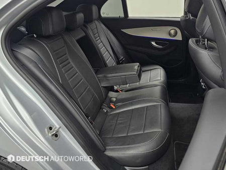 Mercedes-Benz E-Class — photo 12