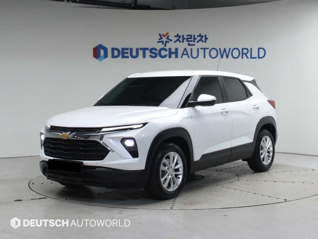 CHEVROLET Trailblazer — photo 01