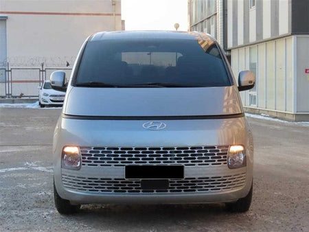 Hyundai Staria — photo 01
