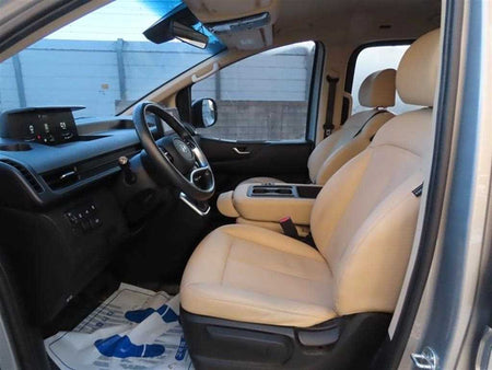 Hyundai Staria — photo 06