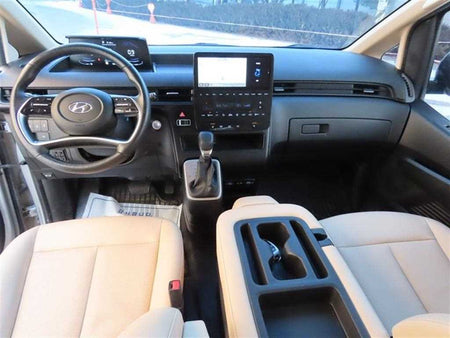 Hyundai Staria — photo 09
