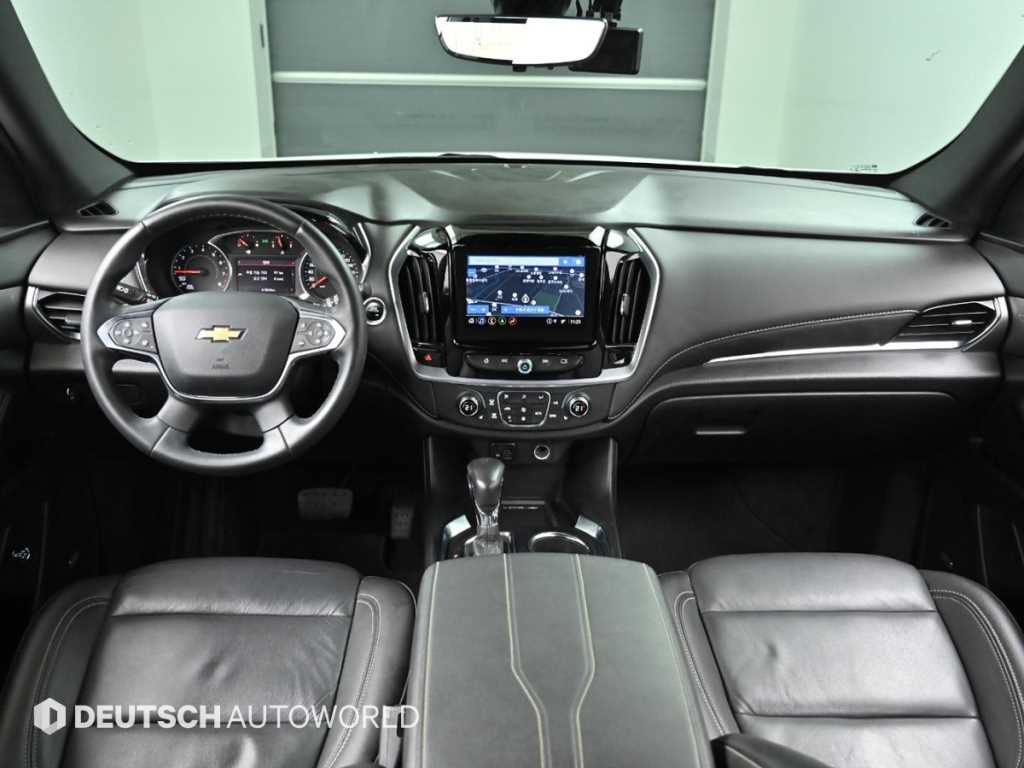CHEVROLET Traverse — photo 07