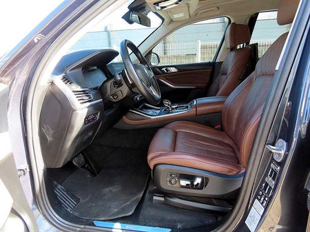 BMW X7 — photo 05