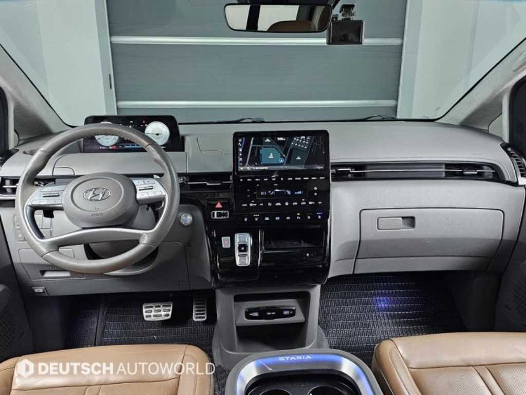 Hyundai Staria — photo 07