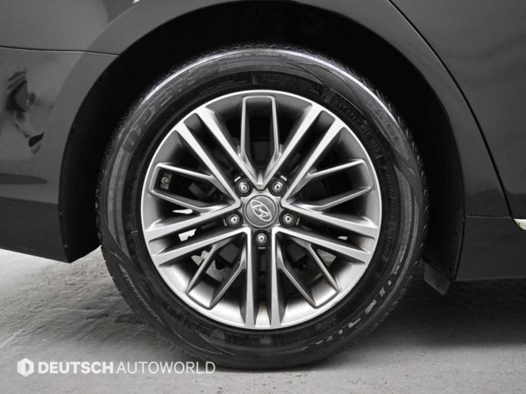 Hyundai Grandeur — photo 05
