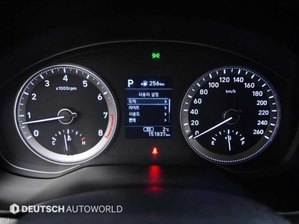Hyundai Grandeur — photo 08
