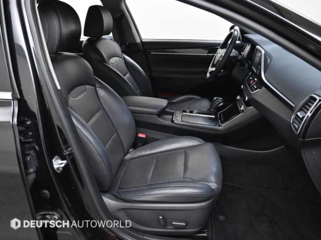 Hyundai Grandeur — photo 10