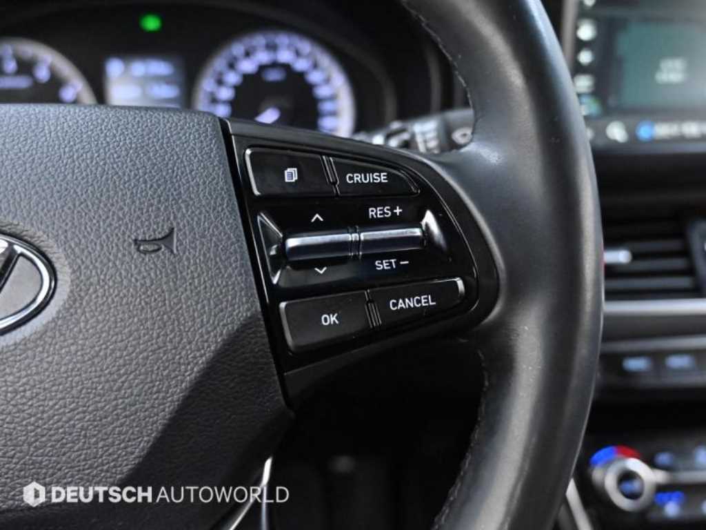 Hyundai Grandeur — photo 17