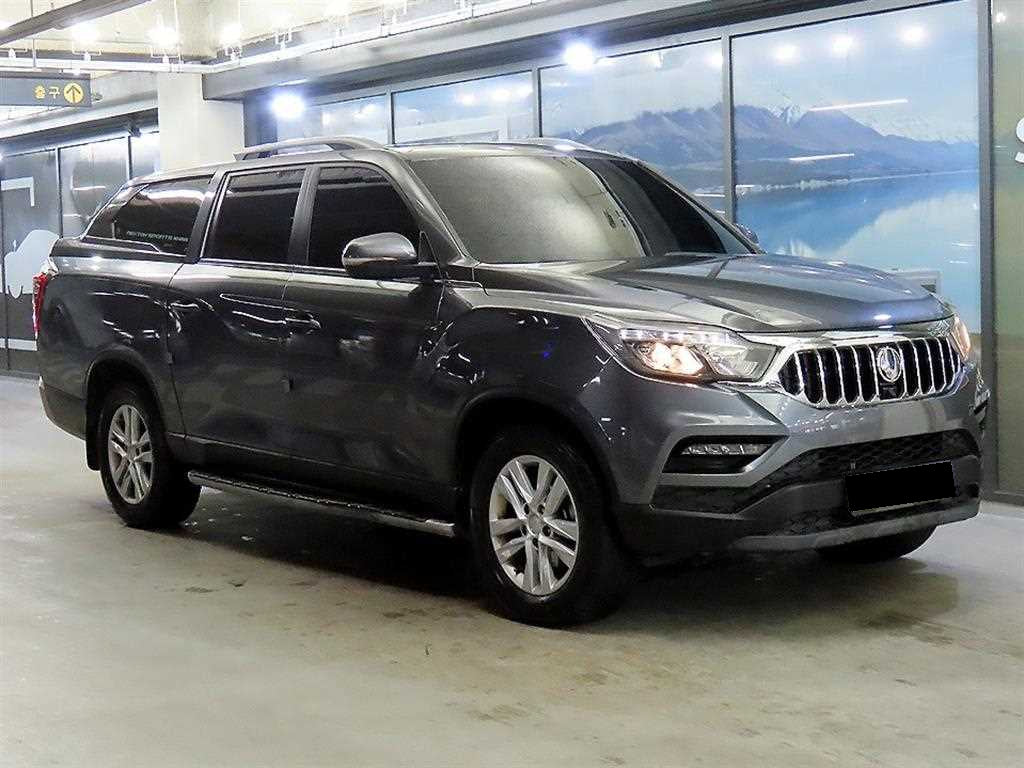 KGM Rexton — photo 01