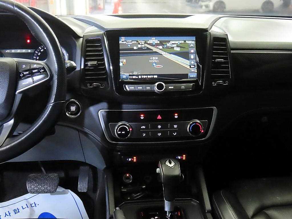 KGM Rexton — photo 11