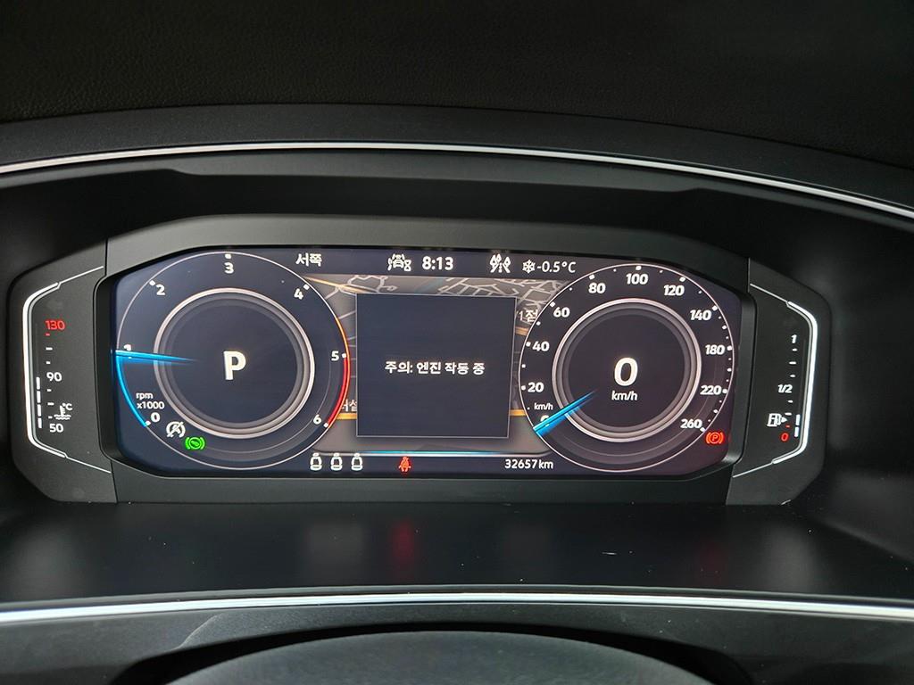 Volkswagen Tiguan — photo 08