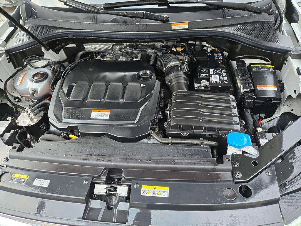 Volkswagen Tiguan — photo 19