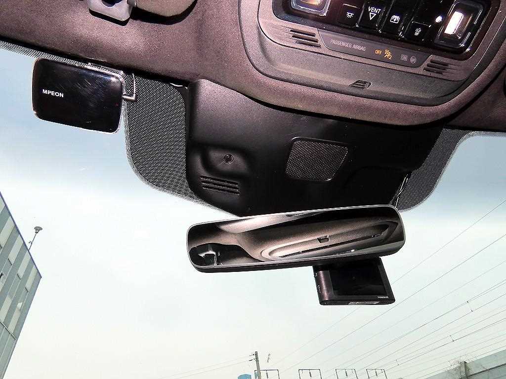 Lincoln Aviator — photo 15