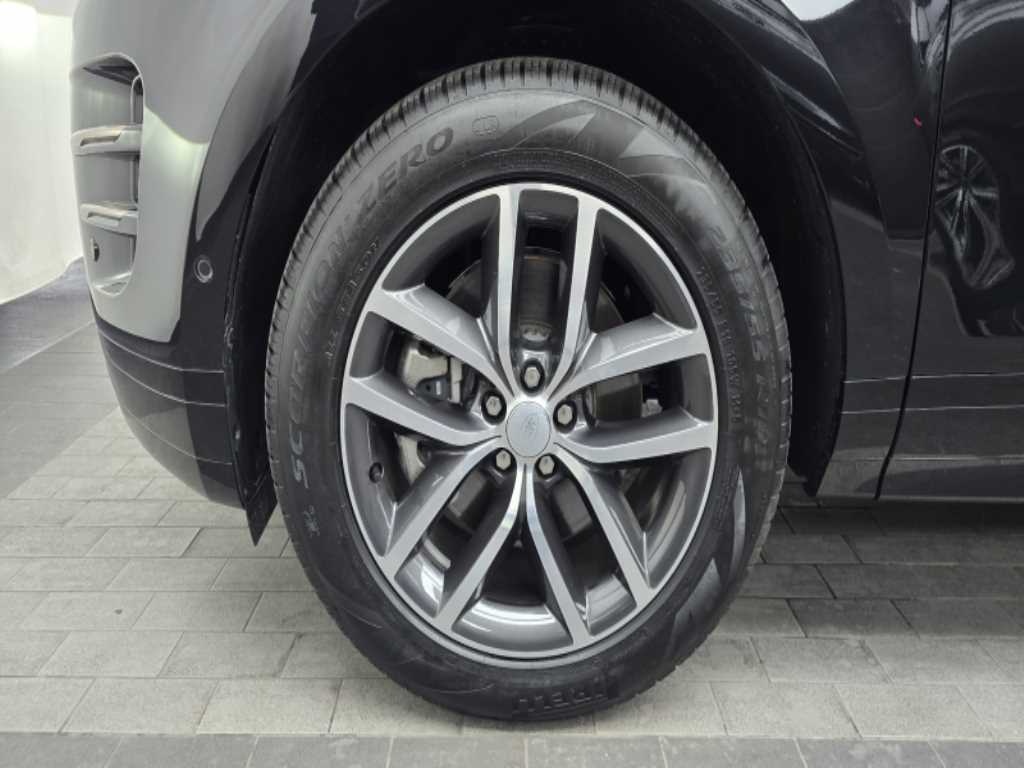 Land Rover Range Rover Evoque — photo 05
