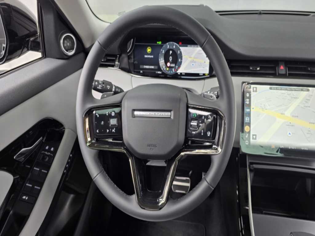 Land Rover Range Rover Evoque — photo 13