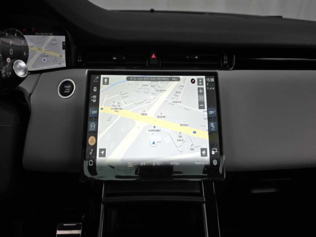 Land Rover Range Rover Evoque — photo 14
