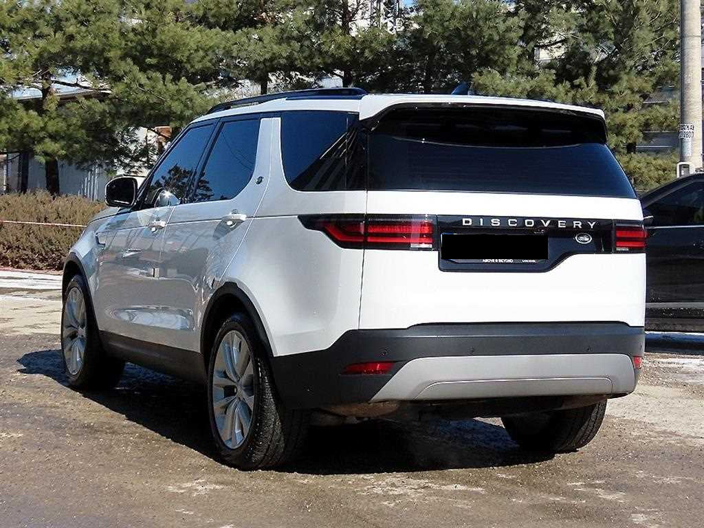 Land Rover Discovery — photo 03