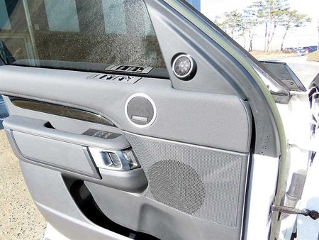 Land Rover Discovery — photo 11